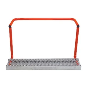 ATD Tools Tire Step for Truck 28″ Folding with 400 Lb Capacity (ATD-10310)