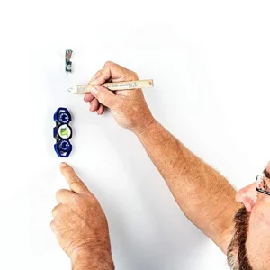 Vaughan Magnetic Stud Finder Leveler, Locates Screws & Nails (50044) - view 4