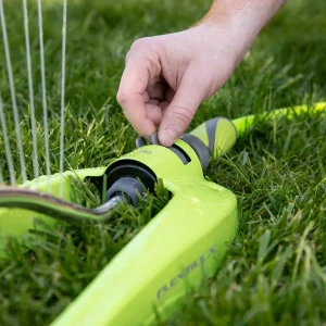 Flexzilla SFZG62 2,400 Sq. Ft. Oscillating Lawn Sprinkler (SFZG62) - view 3