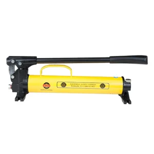 ESCO Giant Tire OTR Bead Breaker Kit – 1 Quart Hydraulic Pump (10204) - view 3