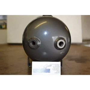 VIAIR 2.5 Gallon 200 PSI Air Tank with Six 1/4″ NPT Ports (91028) - view 2