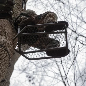 Rivers Edge RE553 Big FootTraveler, Lever-Action Hang-On Tree Stand - view 3