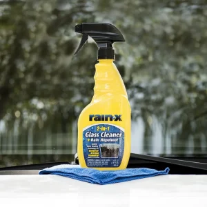 Rain-X 5071268 2-in-1 Glass Cleaner and Rain Repellant – 23 fl oz. - view 2