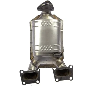 Dorman OE Solutions California Direct-Fit Exhaust Manifold – 673-611 - view 2