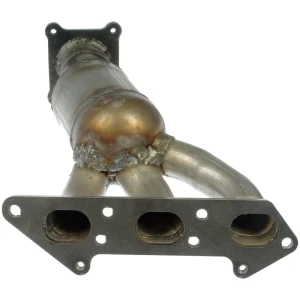 Dorman OE Solutions California Direct-Fit Exhaust Manifold – 673-833 - view 2