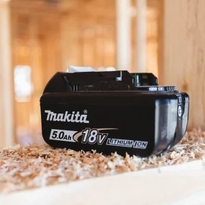 Makita BL1850B 18V LXT Lithium-Ion 5.0Ah Battery - view 2