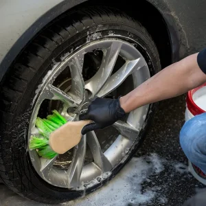 Chemical Guys Short Handle Surface And Wheel Brush (ACC_G08) - view 2