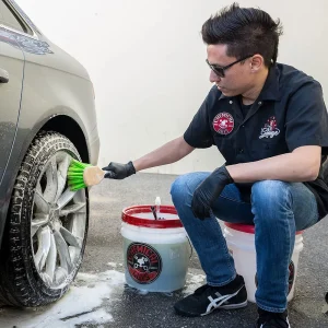 Chemical Guys Short Handle Surface And Wheel Brush (ACC_G08) - view 3